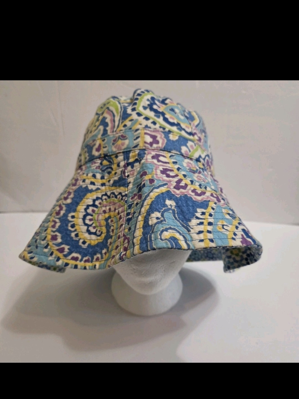 Vera Bradley Bucket Hat One Size Reversible